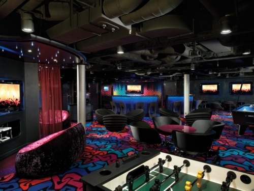 Подростковый центр Entourage