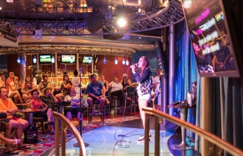 Караоке-бар