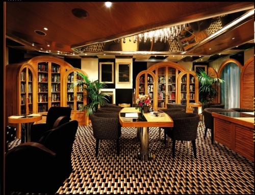 Black & White Library