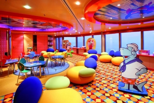 Детский клуб Squok