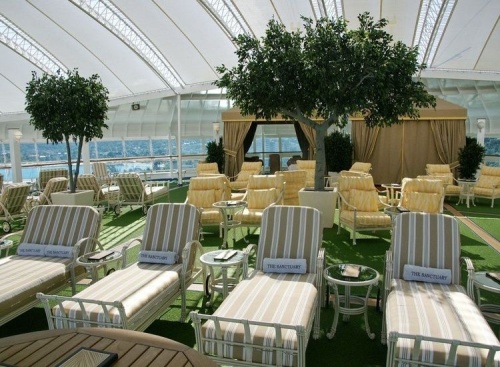 Пляжная лондж только для взрослых пассажиров 