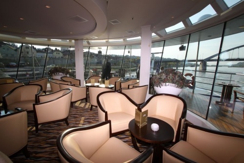 Лондж на корме