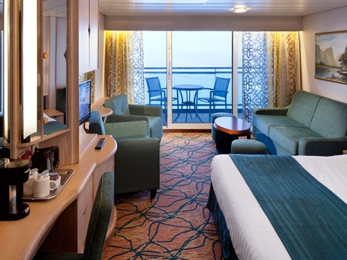 Junior сьют (JS)