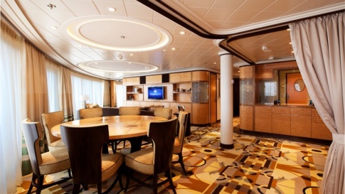 Concierge Royal сьют с балконом (R)