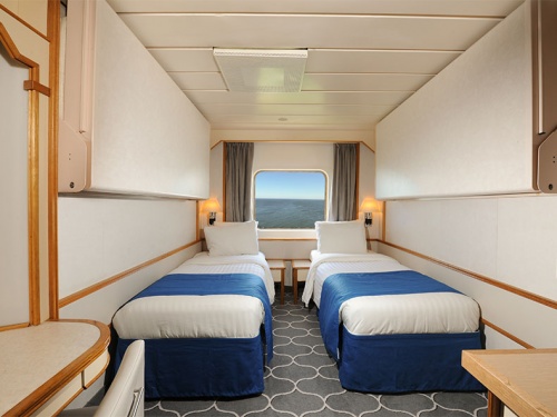 Каюта с окном (F2)