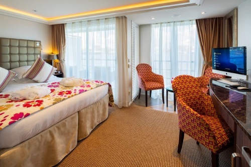 Каюта с балконом (AA)