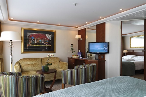 Junior сьют с французским балконом