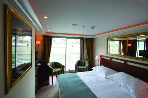 Каюта с французским балконом (С)