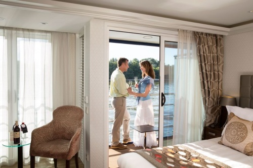 Каюта с двумя балконами (AA)