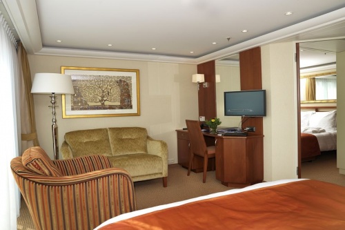 Junior сьют с французским балконом