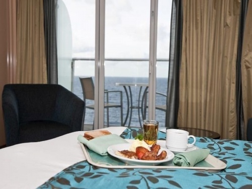 Обслуживание в каютах