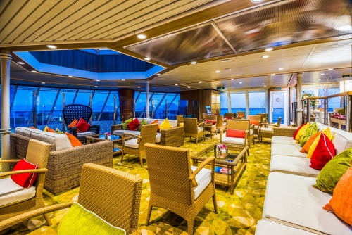 The Waves Yacht Club